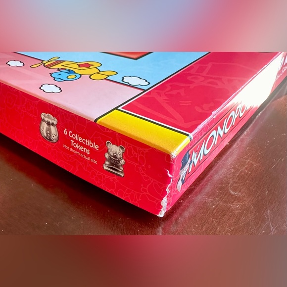 Hello Kitty Collector’s Edition Monopoly Board Game - Picture 9 of 10